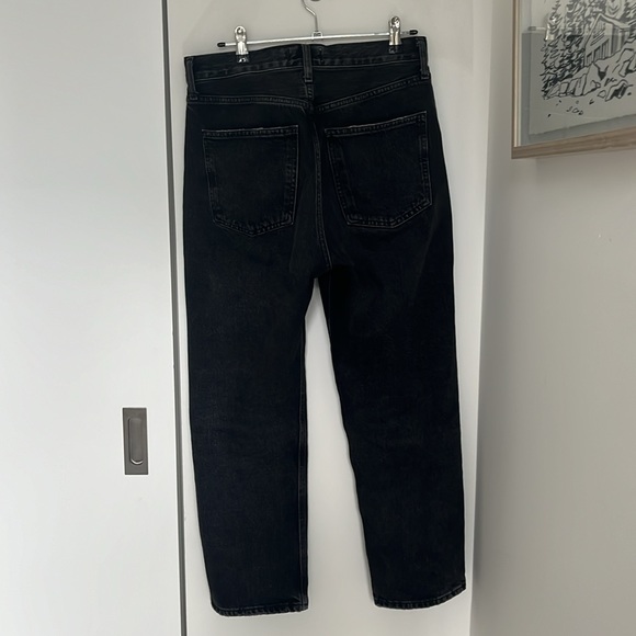 Like new AGOLDE Black 90's Crop Jeans - Picture 7 of 13